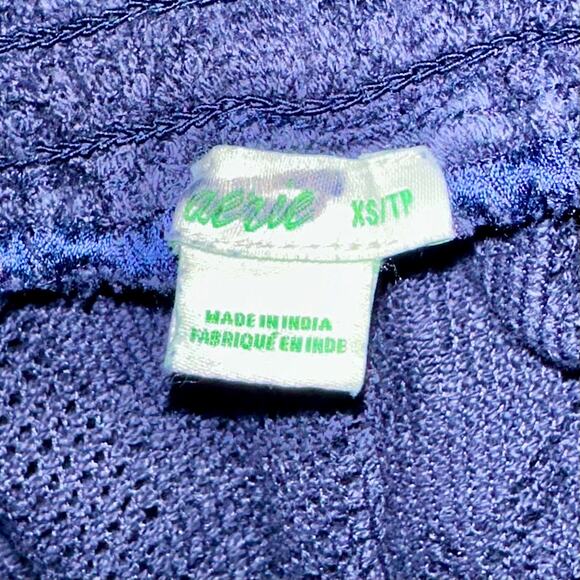 NEW Aerie Smocked Waist Navy Blue Flowy Shorts Size XS - Picture 2 of 11